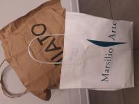 CS2197/2026 PAPER BAG WITH VACUUM-PACKED FOOD AND 3 MIATO COSMETIC BAGS